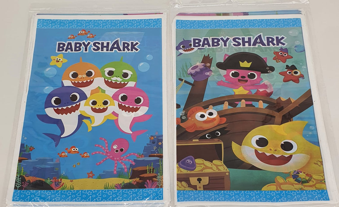 Paquete De Bolsas Para Sorpresa Impresa a Dos Caras Baby Shark X 20 Unidades